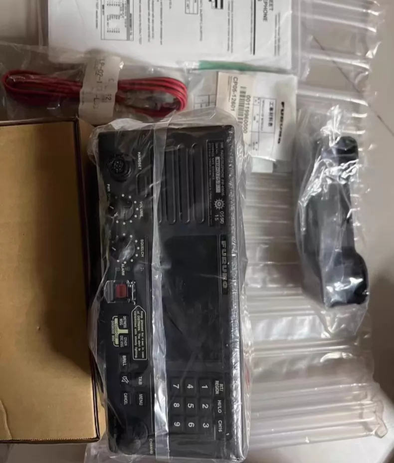 FURUNO VHF Radio FM-8900S thumbnail