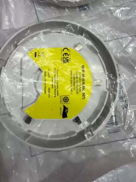 TE Connectivity 601F-M thumbnail