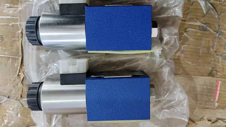 Rexroth Valve 4WE6D62/EG24N9K4 thumbnail