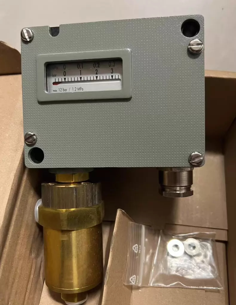Trafag Pressure Switch 900.2377.905 thumbnail