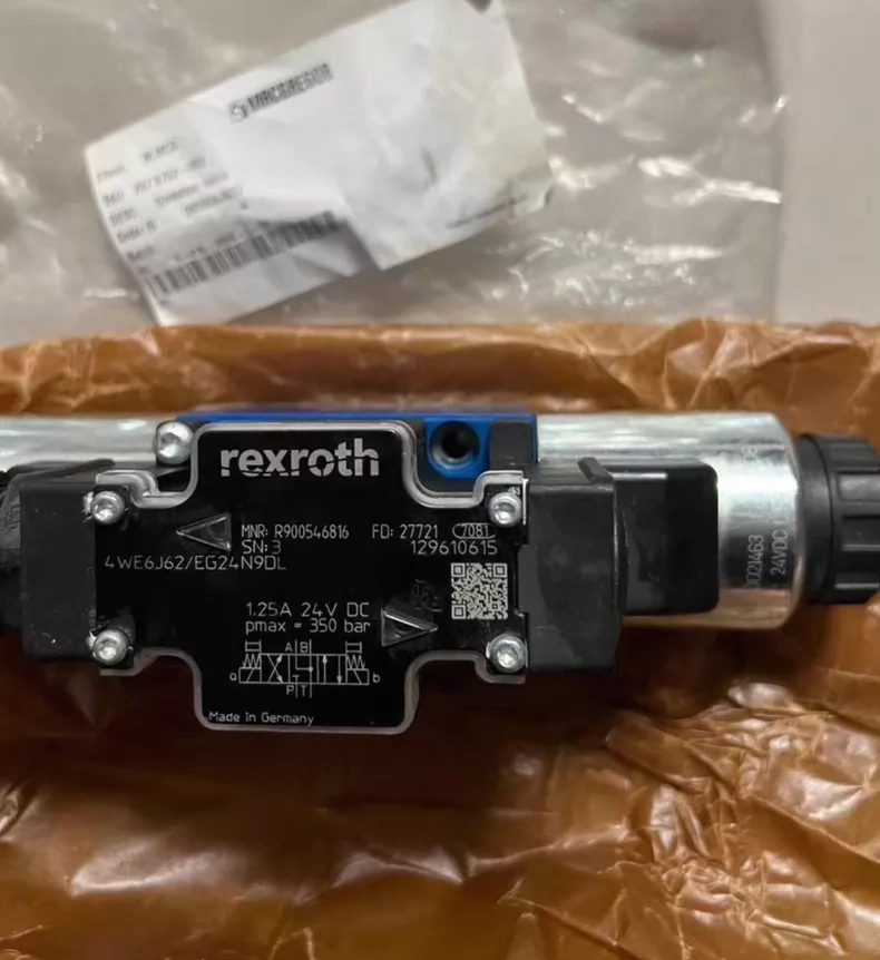 Bosch Rexroth Valve 4WE10D50 thumbnail