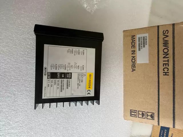 HMMCO Temperature Controller ST380-R0/Z4 thumbnail