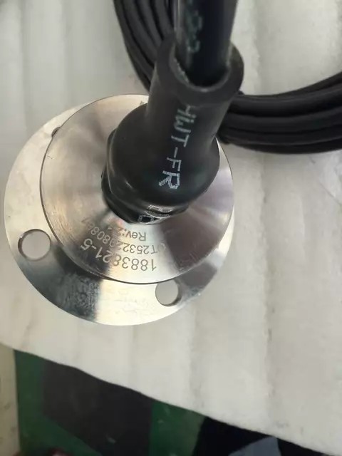 MAN Sensor 1883821-5 thumbnail