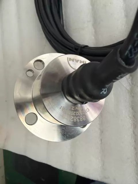 MAN Sensor 1883821-5 thumbnail