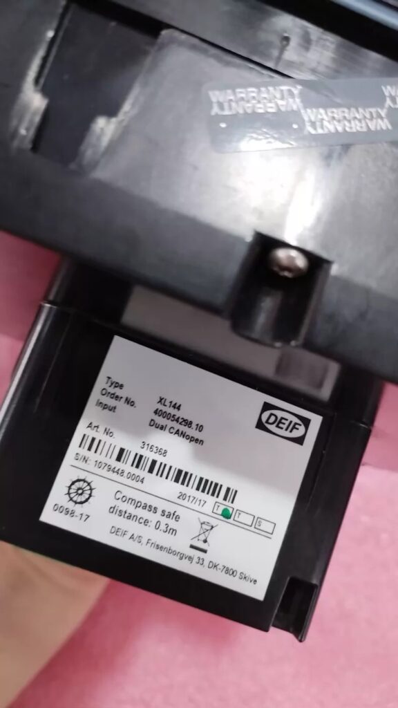 DEIF Tachometer XL144 thumbnail
