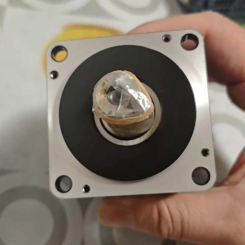 Yaskawa Servo Motor SGMJV-04A3A61