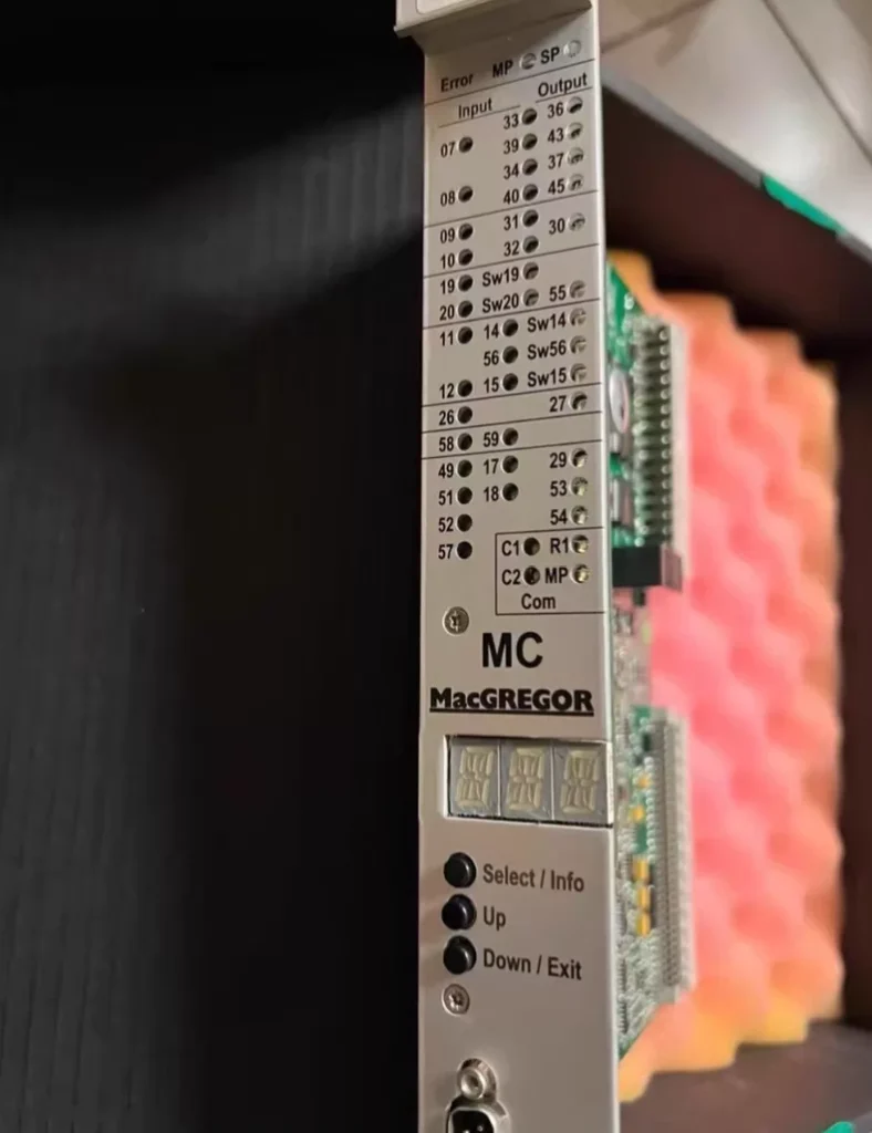 MacGregor Control Board 324 1665-901