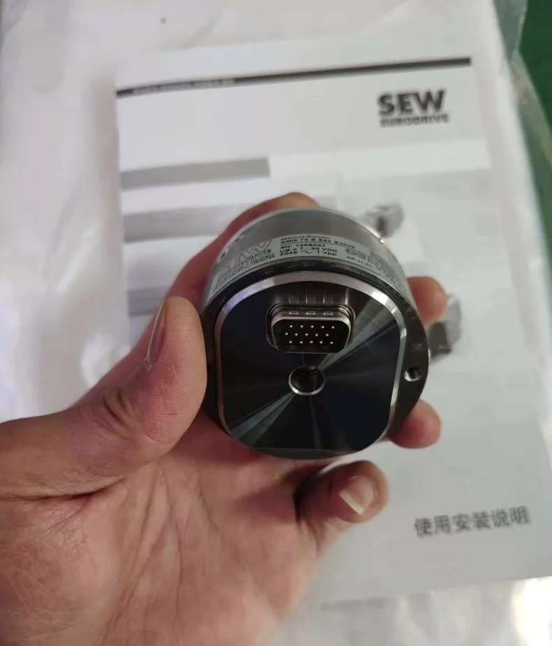 SEW-EURODRIVE Encoder AMG 73 S S24 S2048 thumbnail