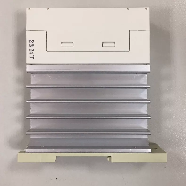Fuji Electric Relay SS101-3Z-D3 thumbnail