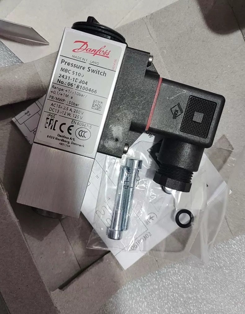 Danfoss Pressure Switch MBC5100 061B100466 thumbnail