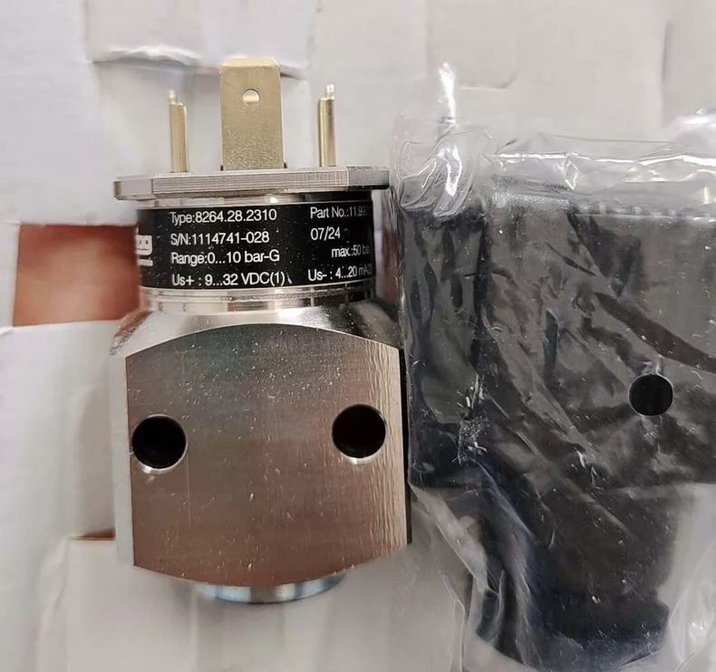 Trafag Pressure Sensor 8264.28.2310