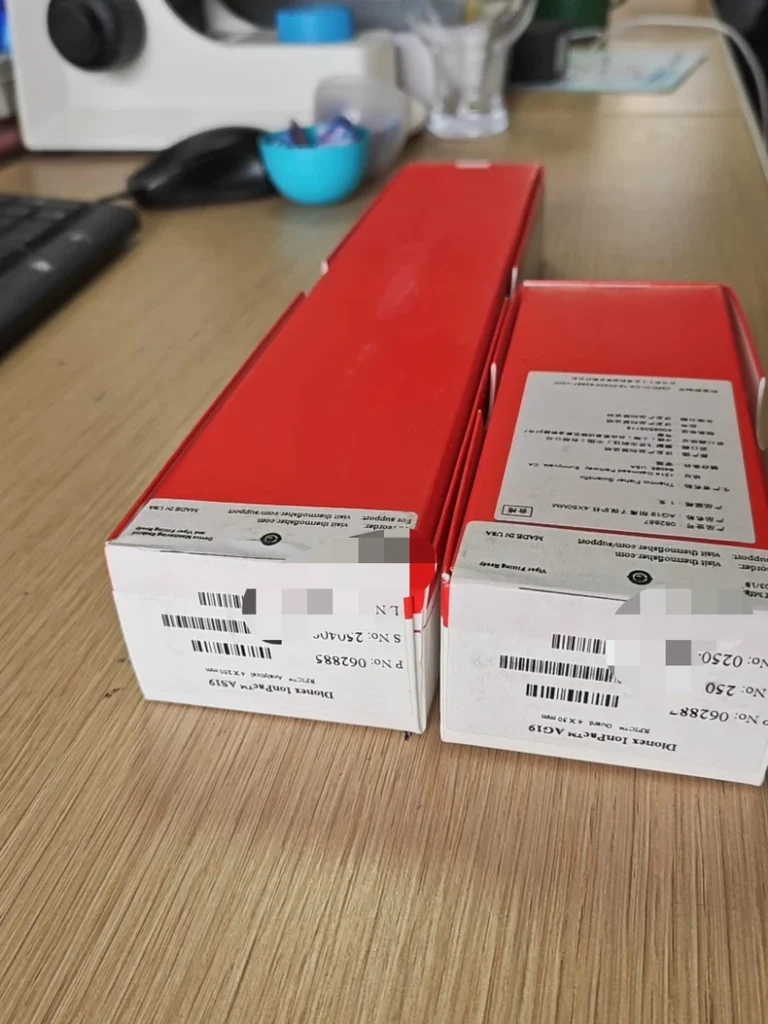 Thermo Scientific Dionex Ion Chromatography Column Set IonPac AG19 062887 + IonPac AS19 062885 thumbnail