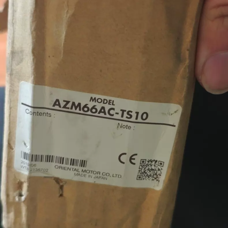 Oriental Motor AZM66AC-TS10 8.84VDC thumbnail