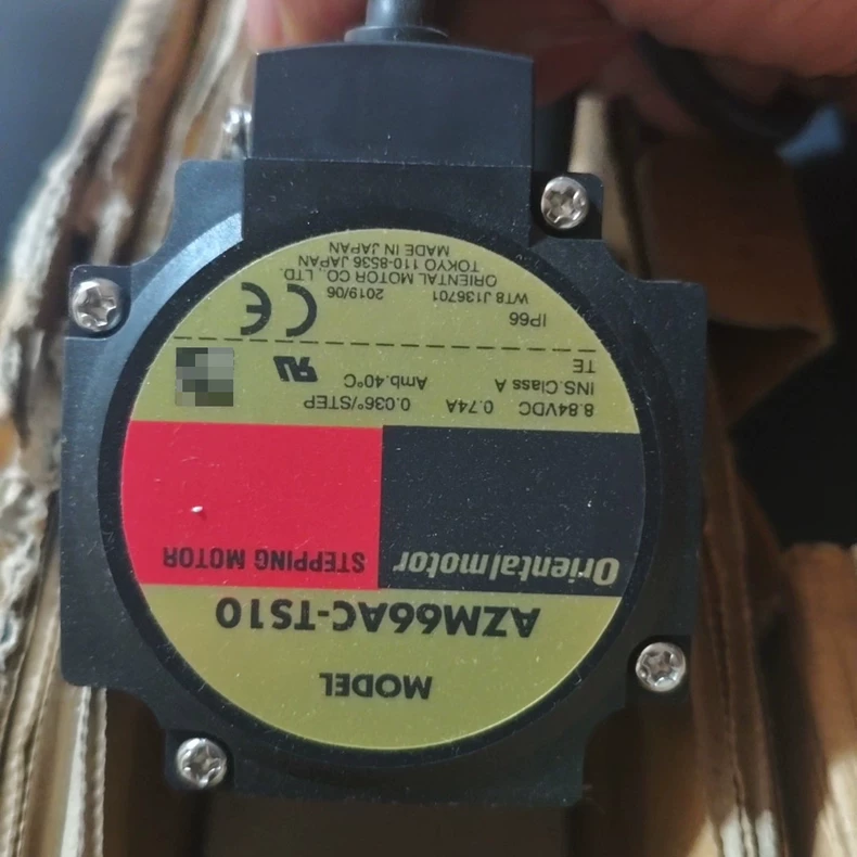 Oriental Motor AZM66AC-TS10 8.84VDC thumbnail