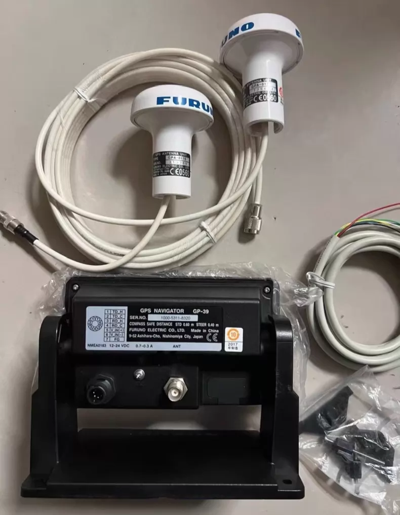 FURUNO GPS Navigator GP-39