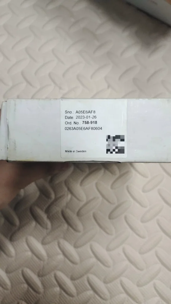 1048672595982
