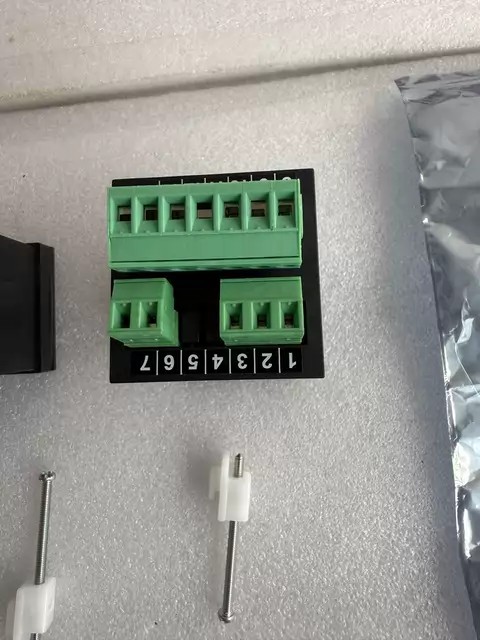 EMKO ESM Temperature Controller ESM-4420 thumbnail