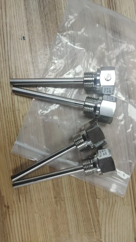 HYDAC Temperature Sensor 906170 thumbnail