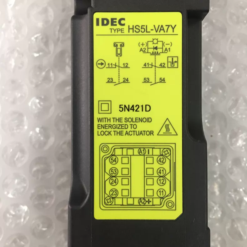 IDEC Safety Switch HS5L-VA7Y4M-G thumbnail