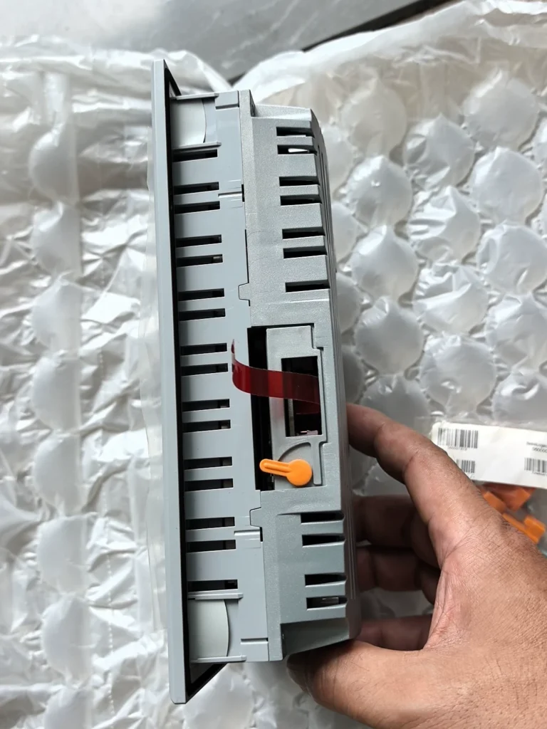 B&R HMI 4PP065.0571-B00 thumbnail