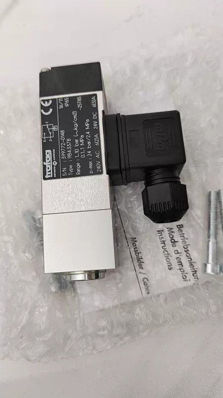 Trafag Pressure Switch 9B4.3378