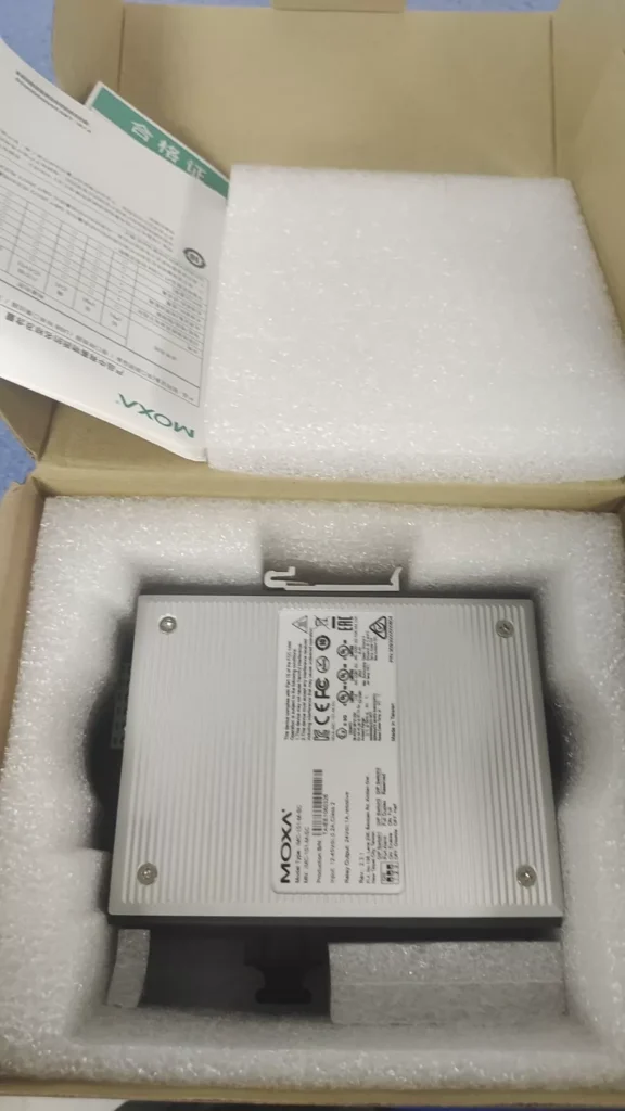 MOXA Multimode Industrial Media Converter IMC-101-M-SC V2.3.1 thumbnail
