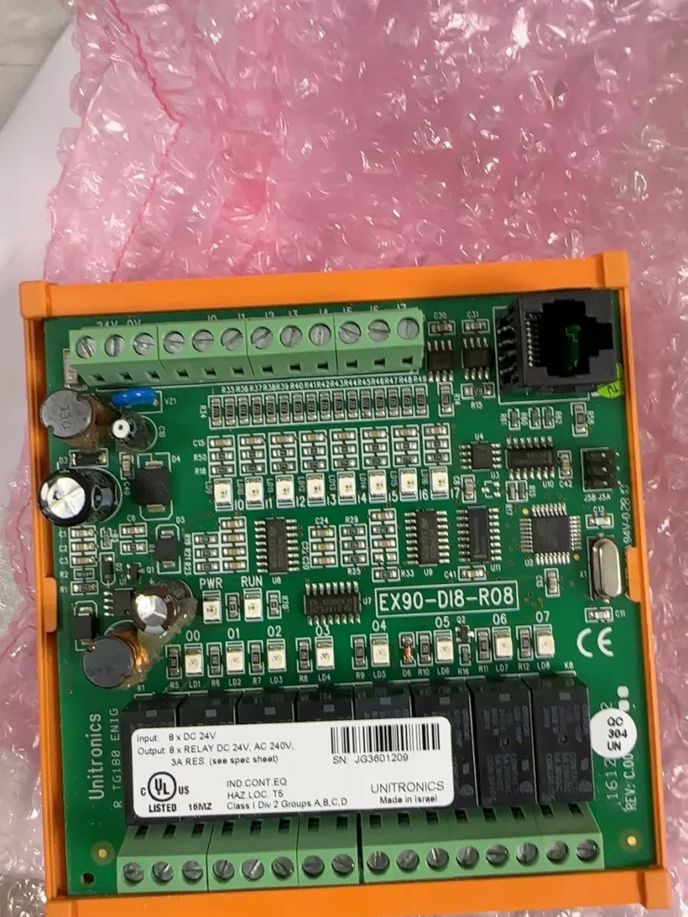 Unitronics Control Module EX90-DI8-RO8