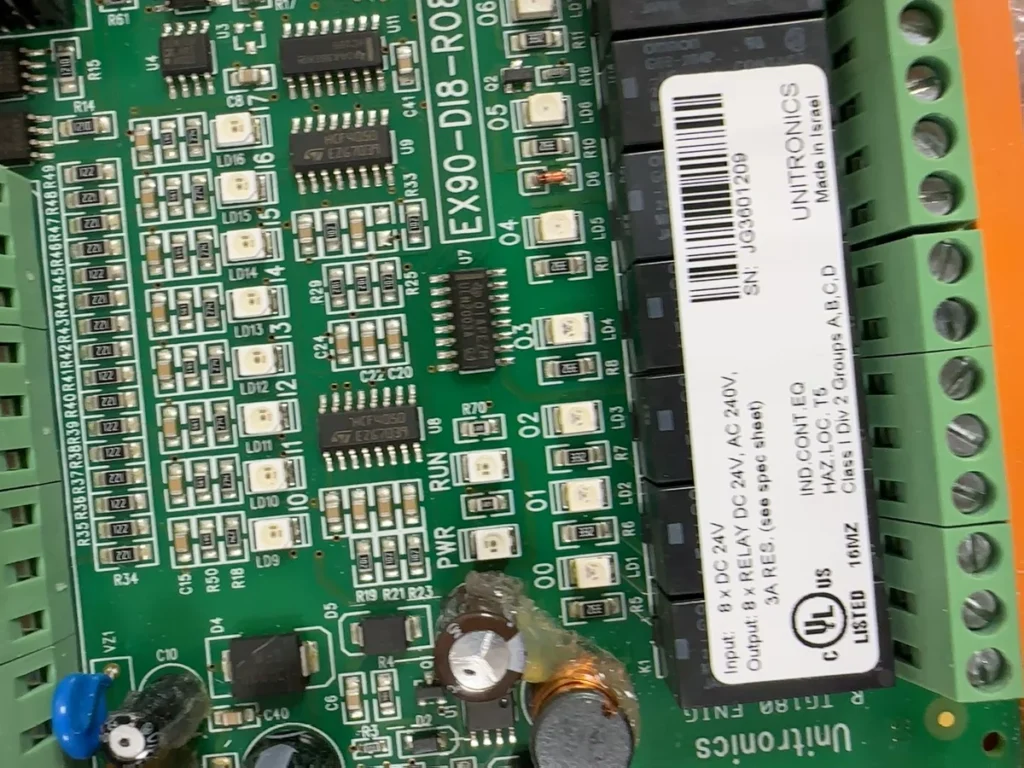 Unitronics Control Module EX90-DI8-RO8 thumbnail