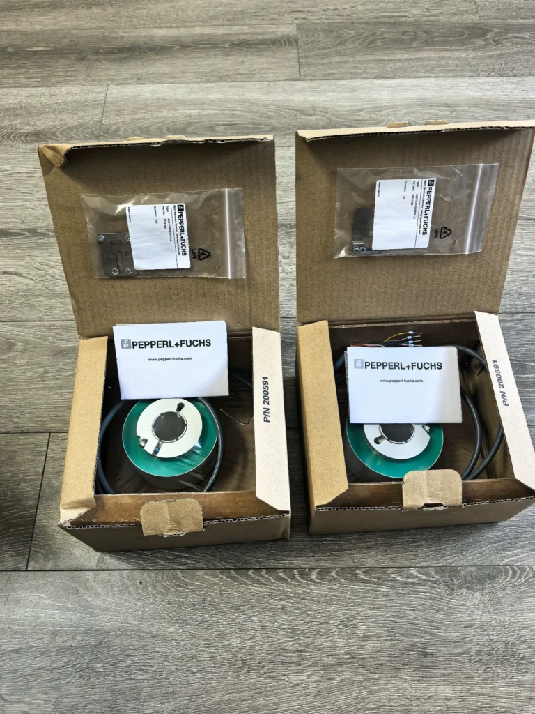 Pepperl+Fuchs Encoder ENI90PL-H30JAE-1024UD1-RC1 thumbnail