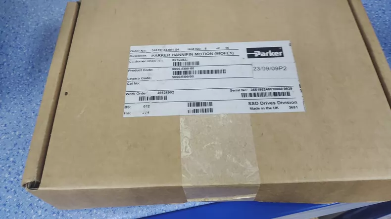 Parker Variable Frequency Drive 6055-EI00-00 thumbnail