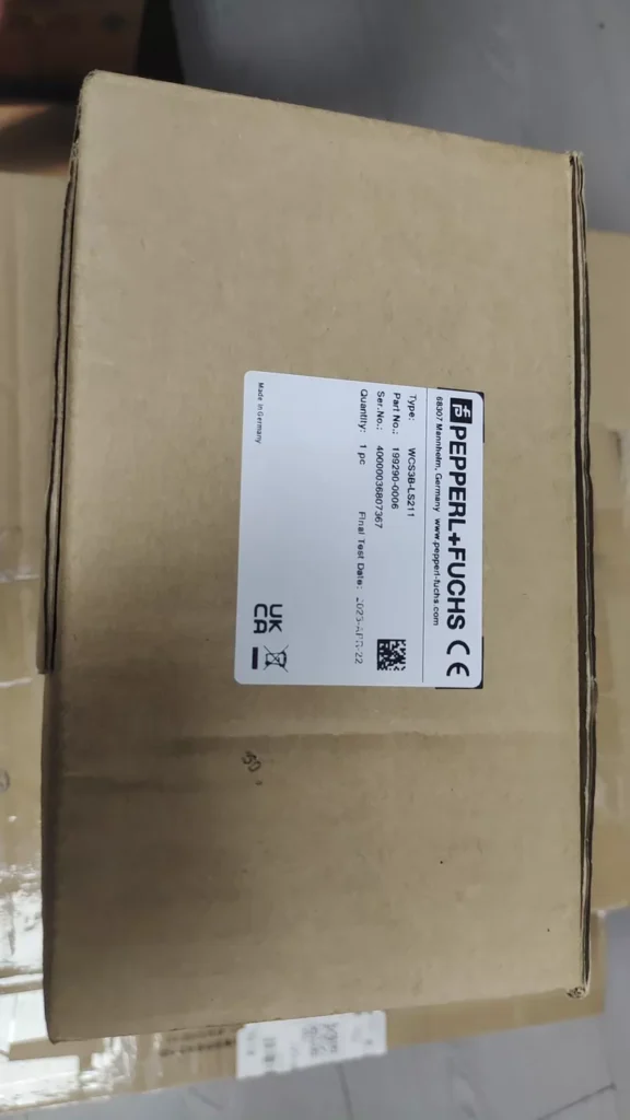 Pepperl+Fuchs Photoelectric Sensor WCS3B-LS211