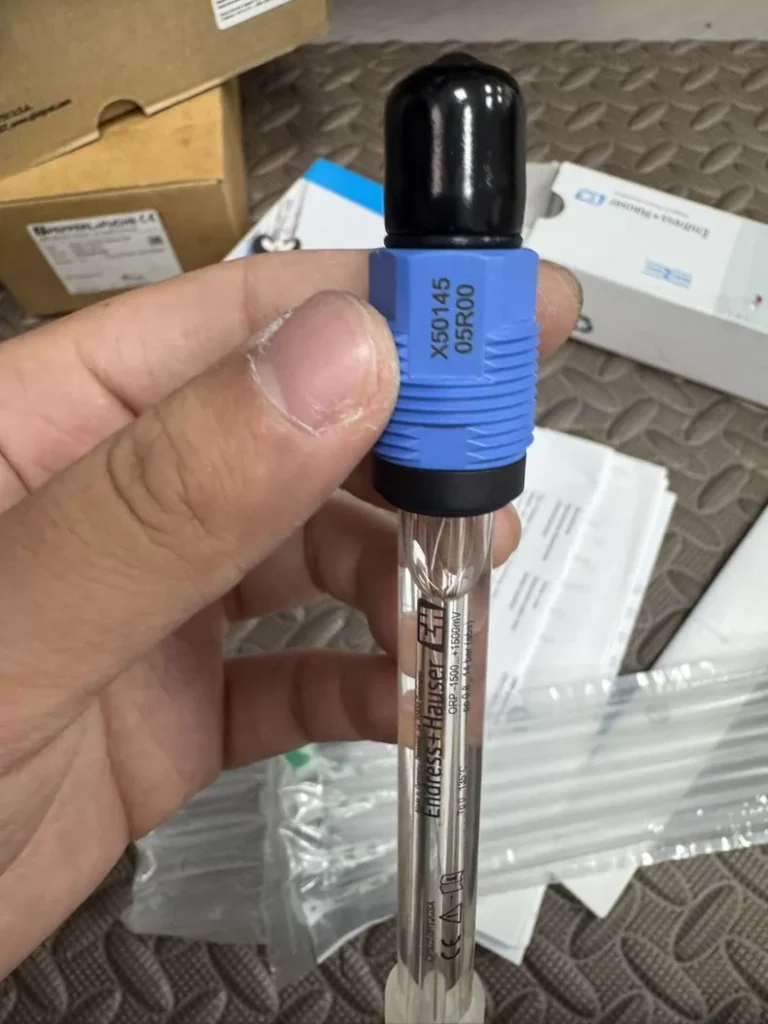 Endress+Hauser Conductivity Sensor CPS72-0PT2GSA thumbnail