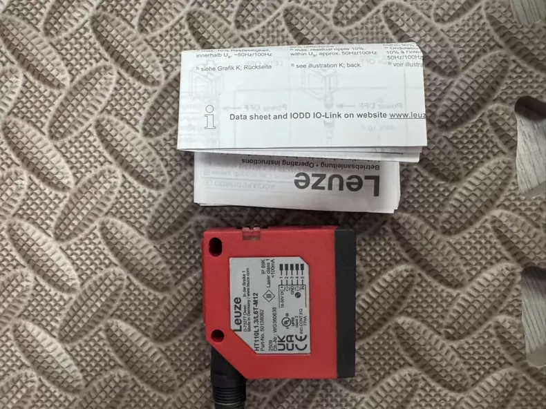 Leuze Photoelectric Sensor HT110L1.3/L6T-M12 thumbnail
