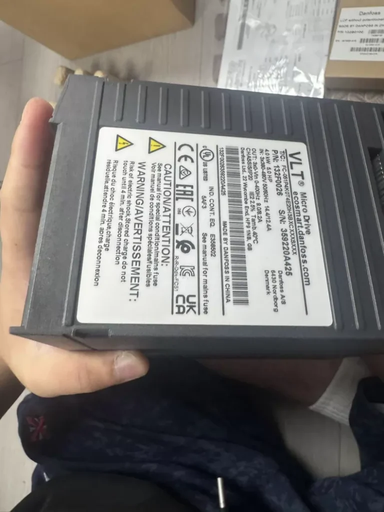 Danfoss Variable Frequency Drive 132F0026 thumbnail