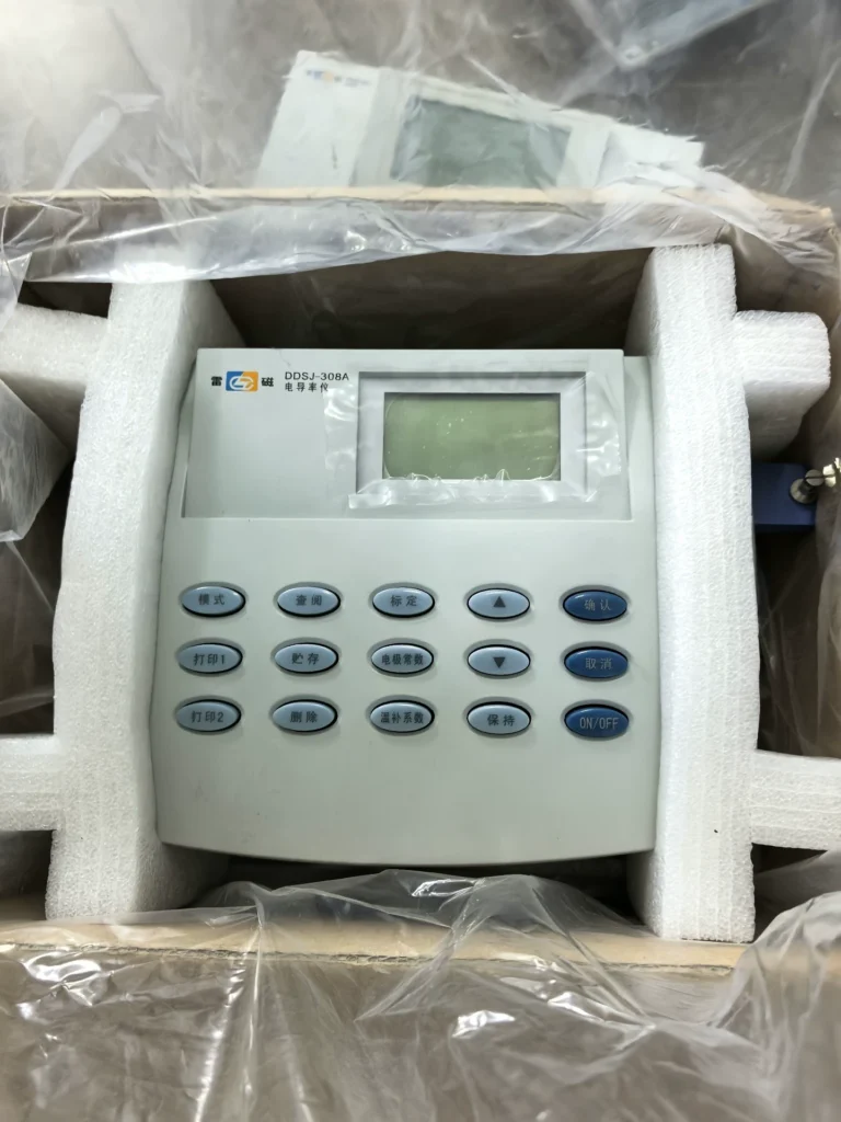 INESA Conductivity Meter DDSJ-308A thumbnail