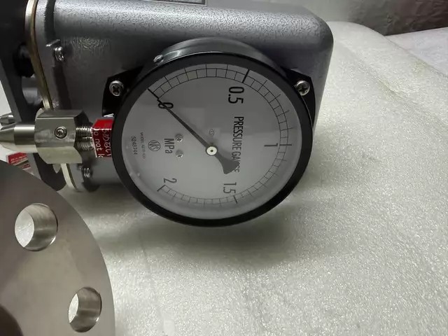 NAGANO KEIKI Pressure Transmitter KE21 thumbnail