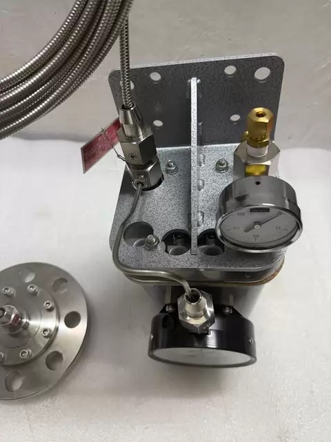 NAGANO KEIKI Pressure Transmitter KE21 thumbnail