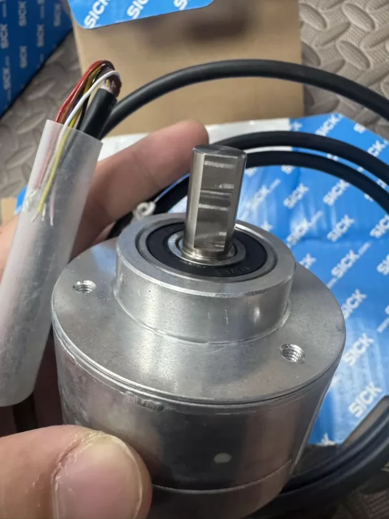 SICK Encoder AFM60B-S4AK004096 thumbnail