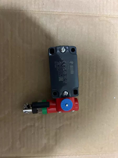 Pizzato Elettrica Pull Cord Switch FD 1884