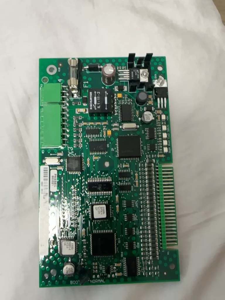 Alfa Laval Circuit Board 3HAC025784-001/00 thumbnail