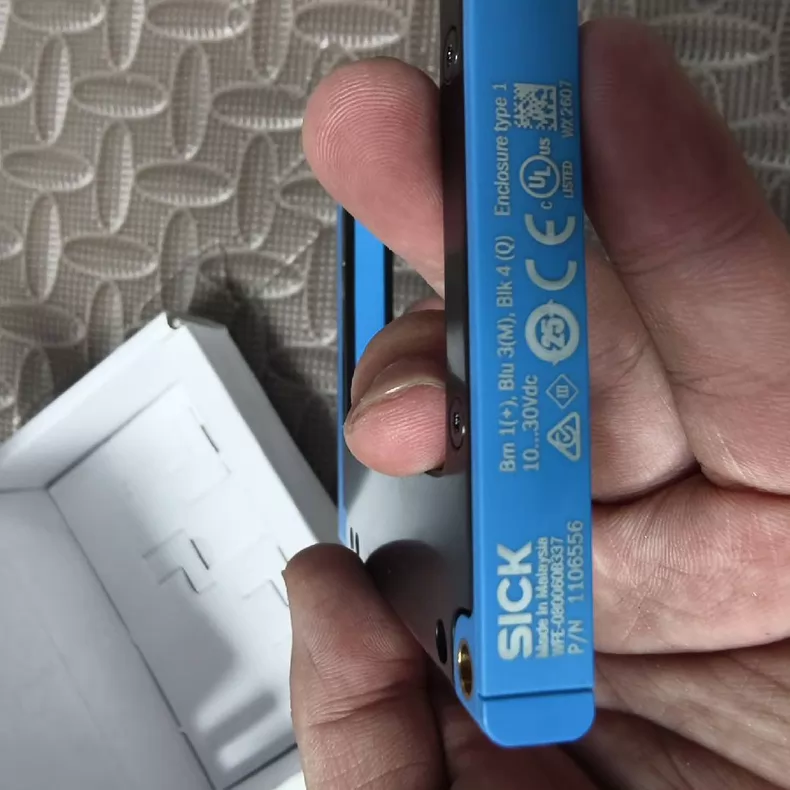 SICK Photoelectric Sensor WFE-080060B337 thumbnail