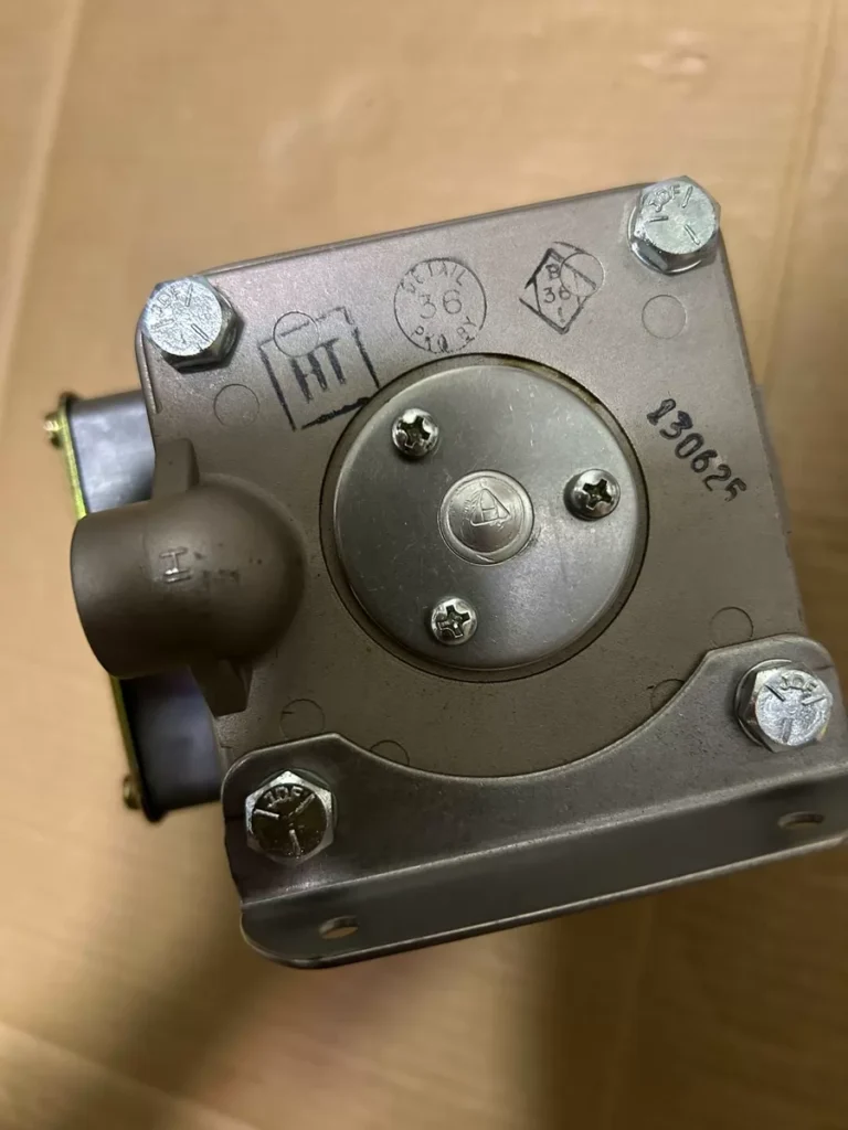 Barksdale Pressure Switch DPD1T-M3SS thumbnail