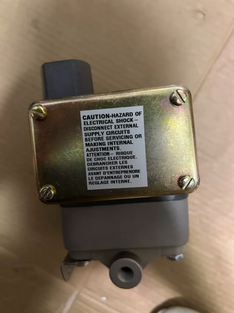 Barksdale Pressure Switch DPD1T-M3SS thumbnail