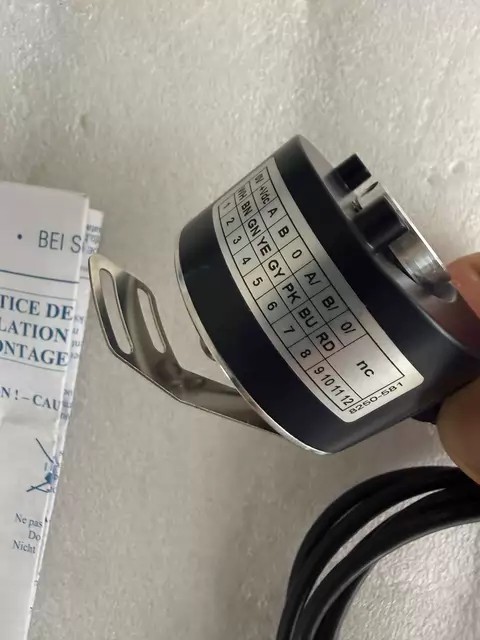 BEI Encoder DH0514-1024-001 thumbnail