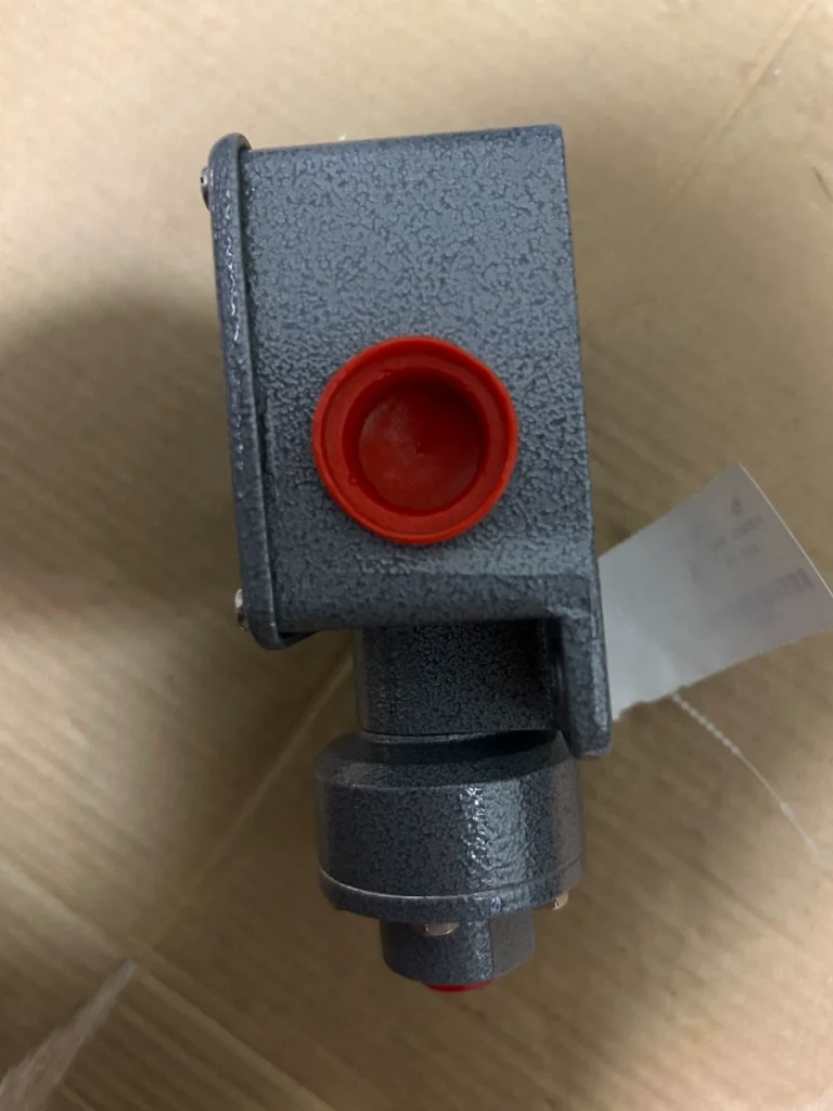 SOR Controls Pressure Switch 4NN-K5-N4-B1A thumbnail