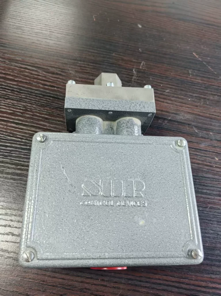 SOR Pressure Switch 66V1-K2-N4-C1A thumbnail