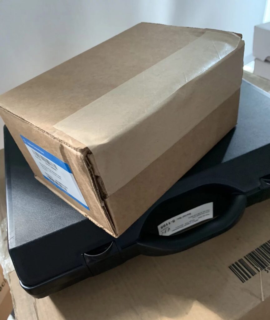 Agilent Degasser Vacuum Pump G1311-60007 thumbnail