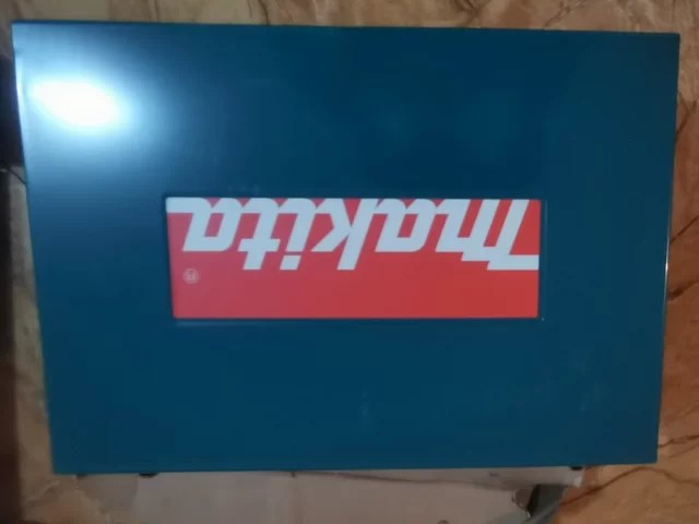 Makita 6906 thumbnail