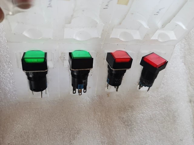Idec Switch AL6-M