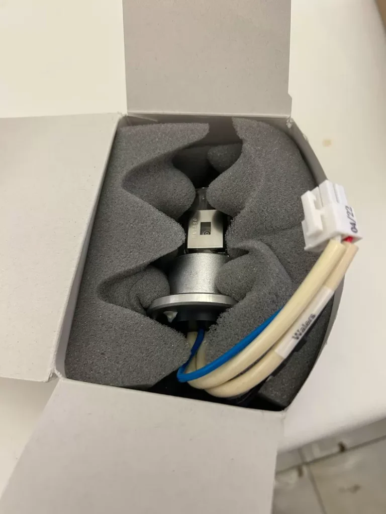 Waters Deuterium Lamp 2489/2998/PDA/TUV thumbnail
